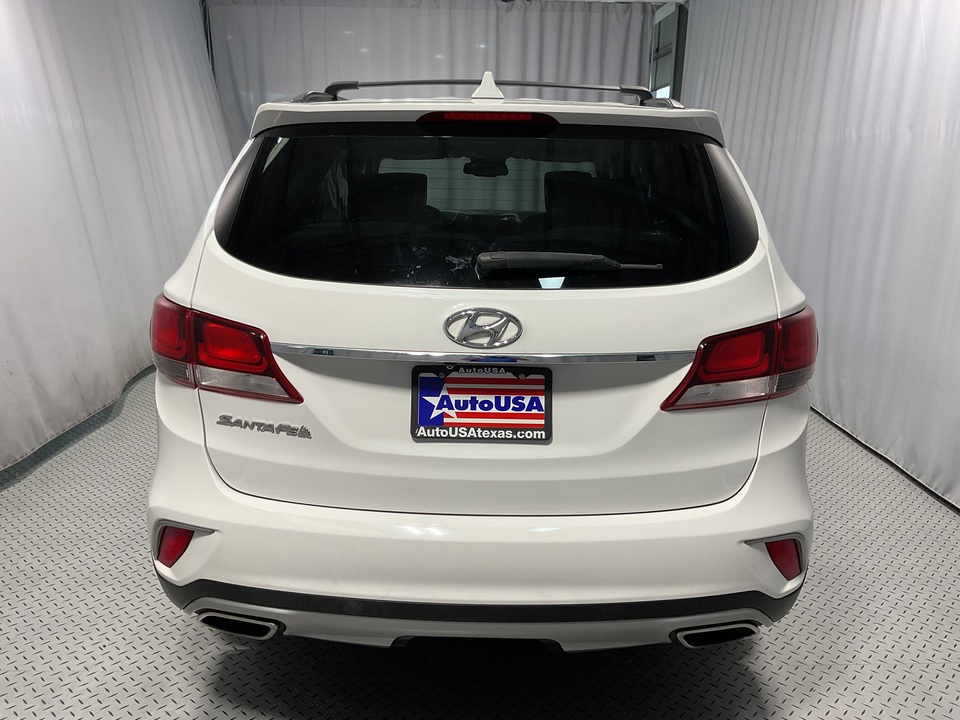 2018 Hyundai Santa Fe SE FWD 3 ROW