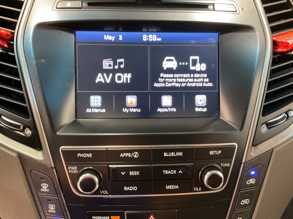 2018 Hyundai Santa Fe SE FWD  3 ROW