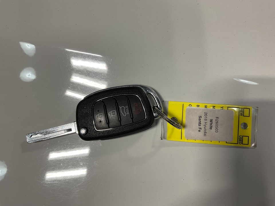 2018 Hyundai Santa Fe SE FWD 3 ROW