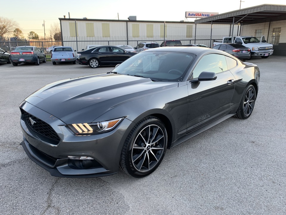 Used 2017 Ford Mustang in Irving, TX ( V265024 ) | AutoUSA