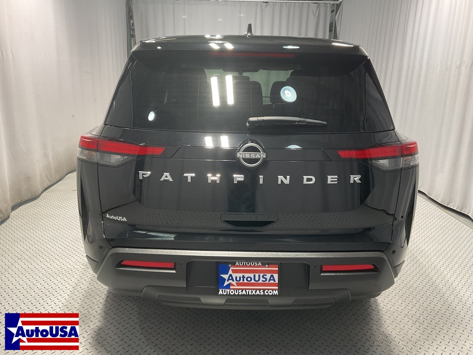 2023 Nissan Pathfinder S