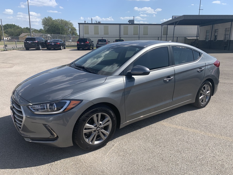 Used 2017 Hyundai Elantra Value Edition 6A for Sale - Auto USA