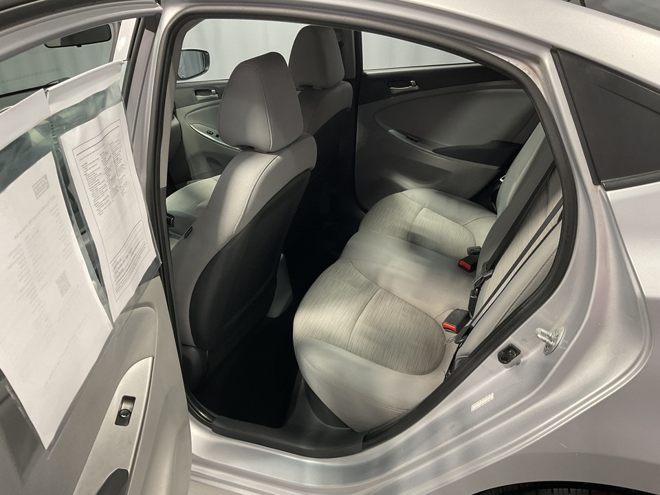 2017 Hyundai Accent SE 4-Door 6A