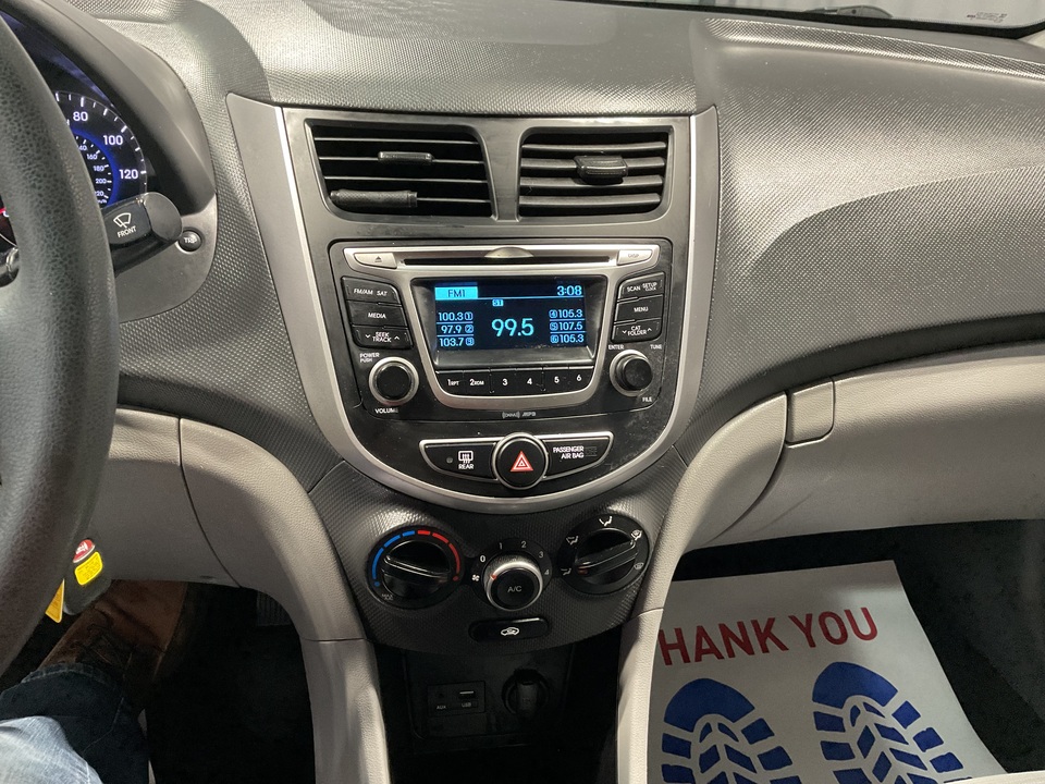 2017 Hyundai Accent SE 4-Door 6A