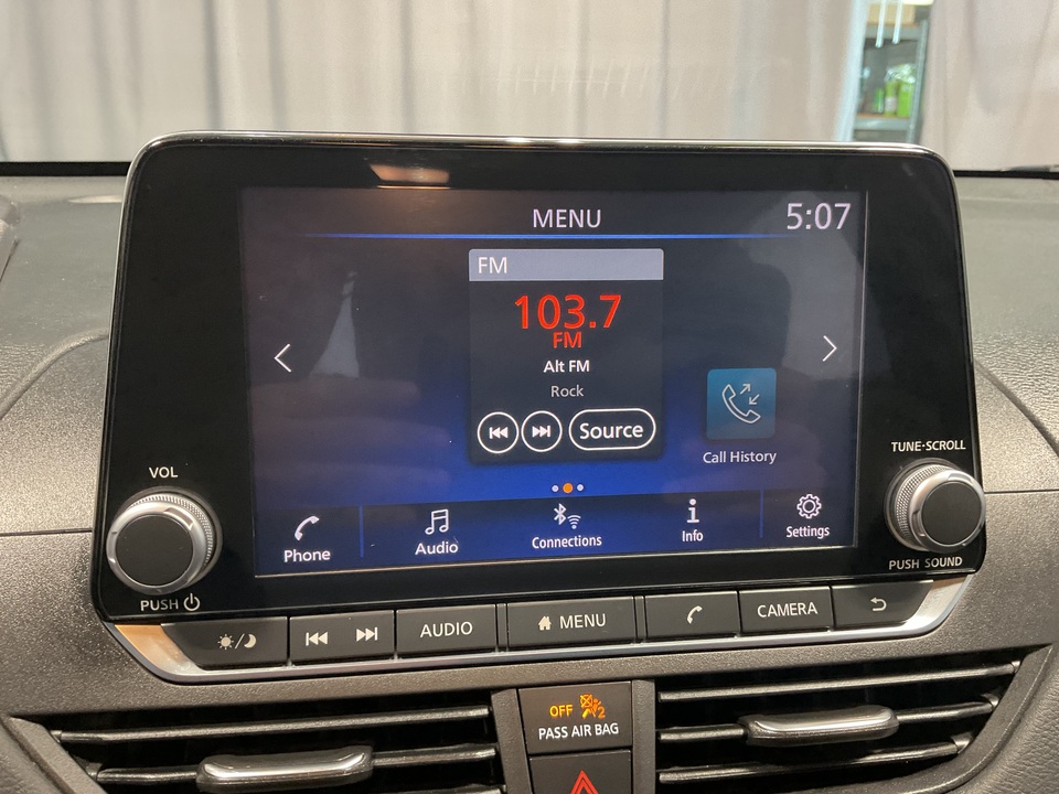 2022 Nissan Altima 2.5 SV