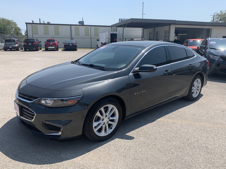 Used 2016 Chevrolet Malibu in Irving, TX ( V307942 ) | AutoUSA