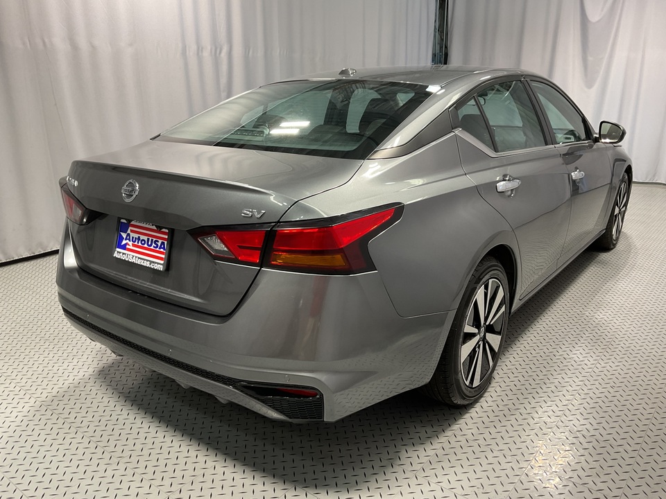 2022 Nissan Altima 2.5 SV