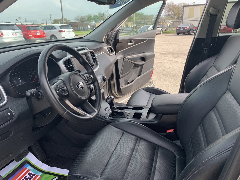 2017 Kia Sorento LX 2WD