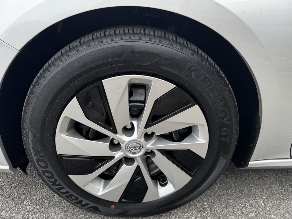 2024 Nissan Altima 2.5 S
