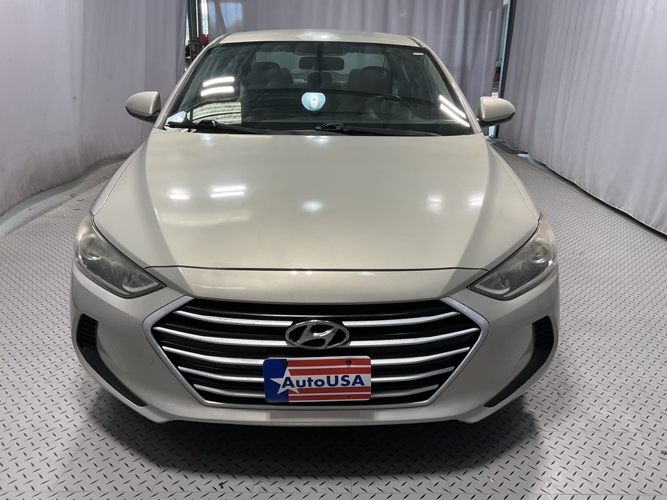 2017 Hyundai Elantra SE 6AT