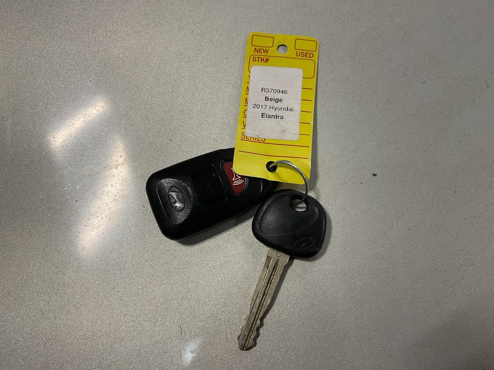 2017 Hyundai Elantra SE 6AT