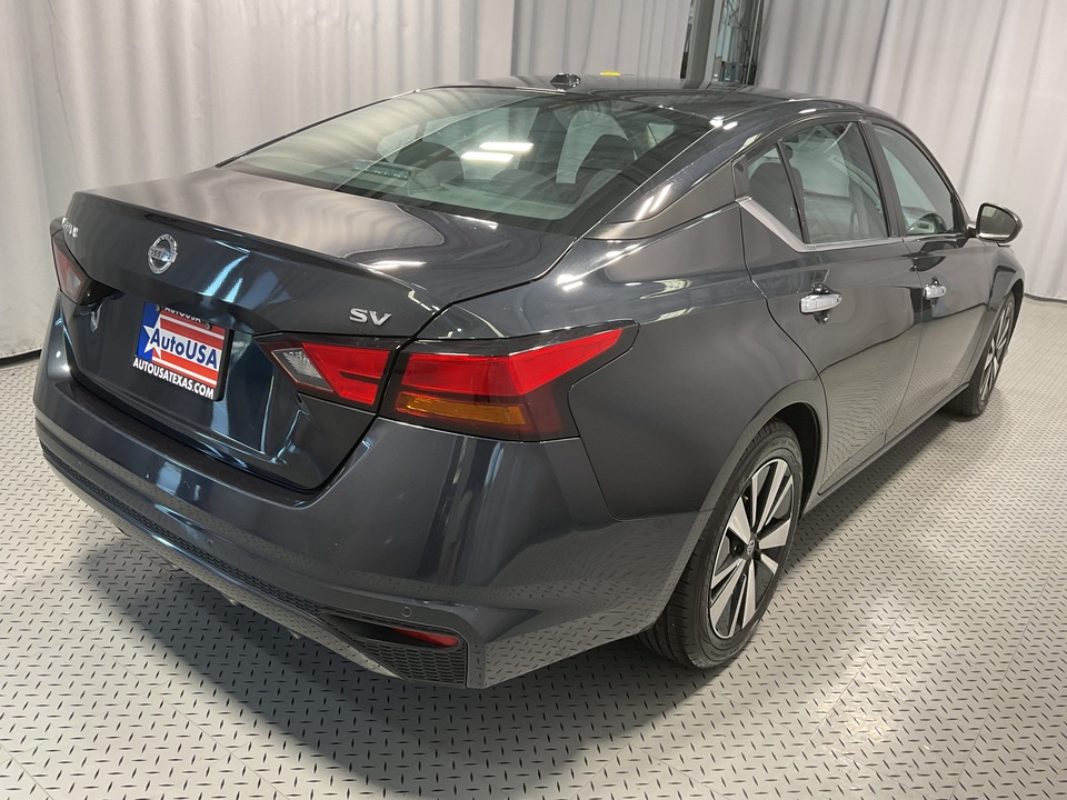 2021 Nissan Altima 2.5 SV