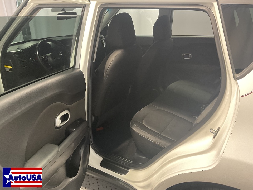 2016 Kia Soul Base 6A