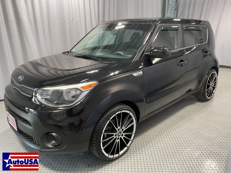 Used 2017 Kia Soul In Irving, TX ( V463381 ) | AutoUSA