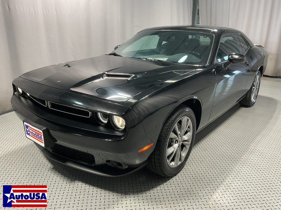 2021 Dodge Challenger SXT AWD