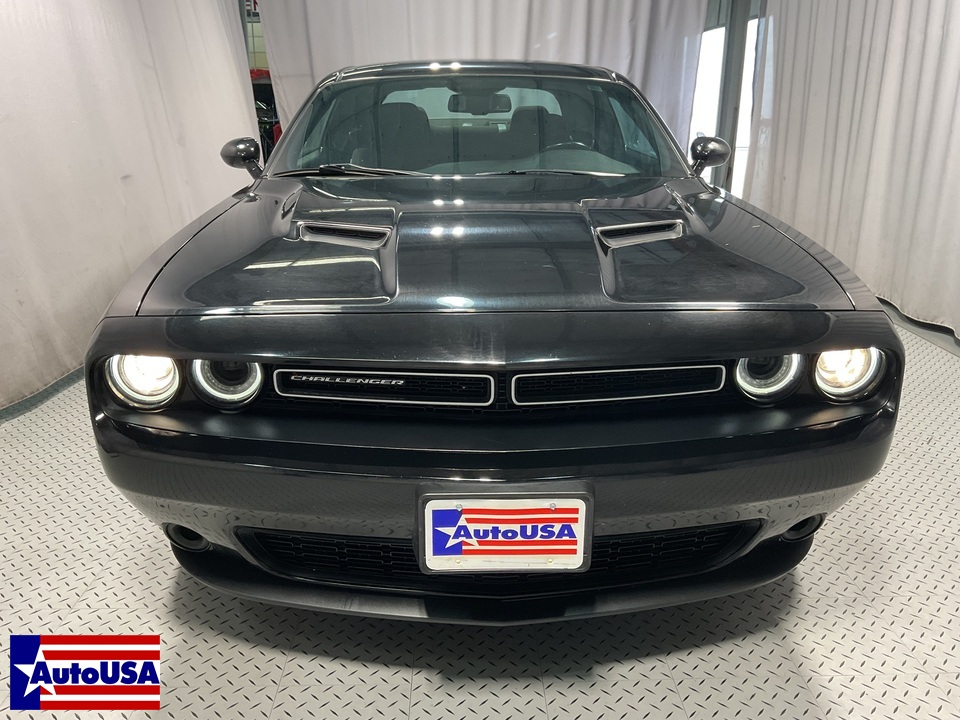 2021 Dodge Challenger SXT AWD