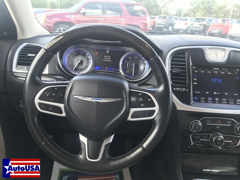 2019 Chrysler 300 Limited RWD