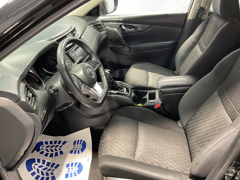 2020 Nissan Rogue SV 2WD