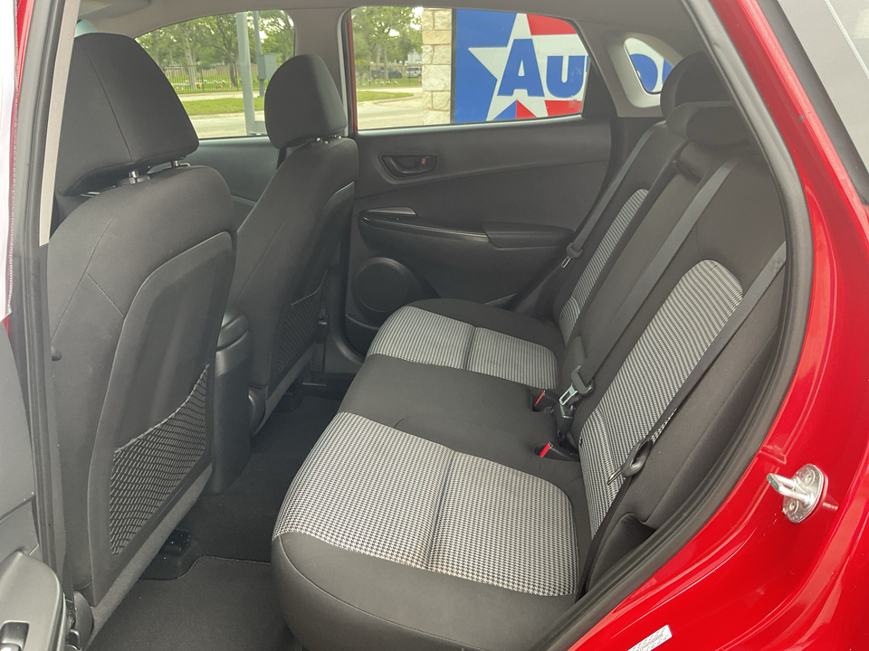 2021 Hyundai Kona SE