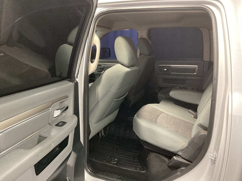 2017 Ram 1500 LoneStar Crew Cab SWB 2WD