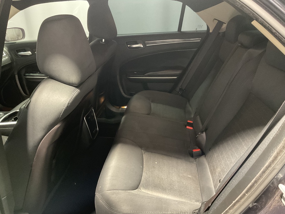 2019 Chrysler 300 Touring