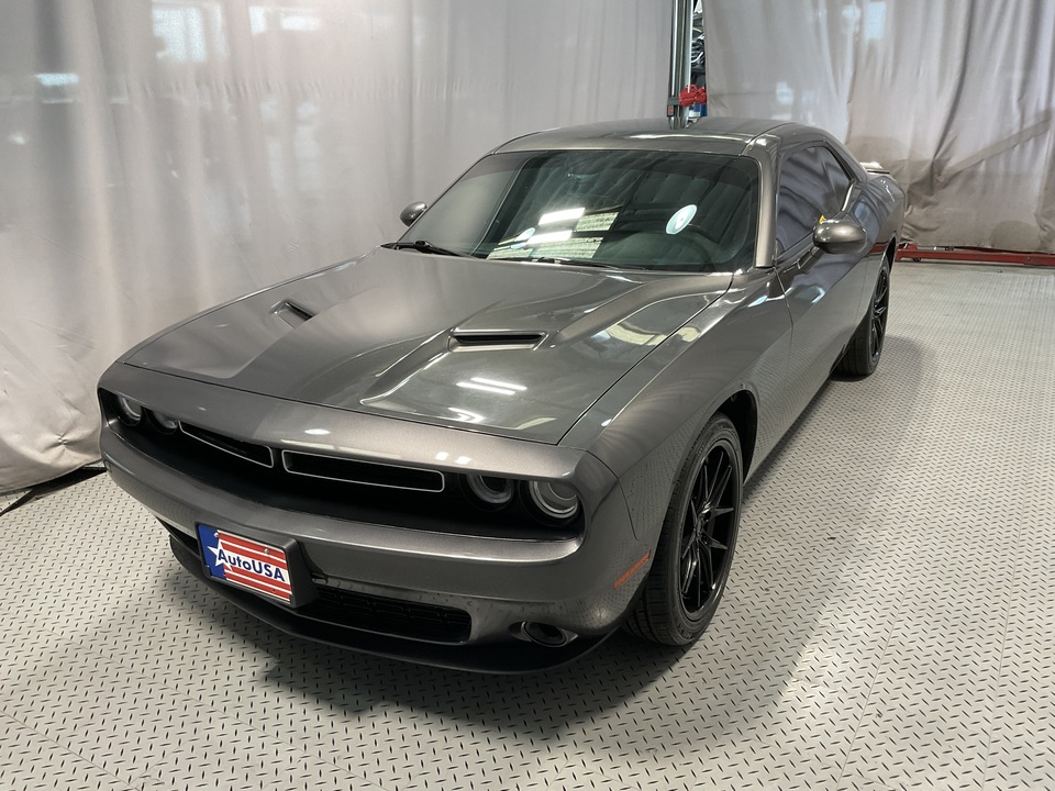 2019 Dodge Challenger SXT