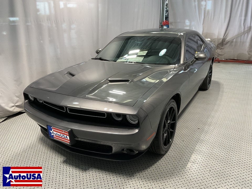 2019 Dodge Challenger SXT