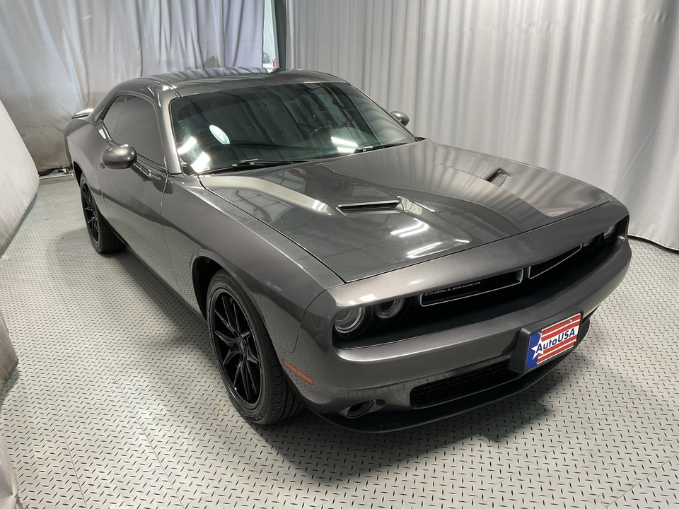 2019 Dodge Challenger SXT