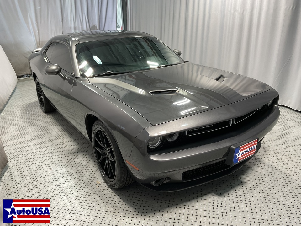 2019 Dodge Challenger SXT