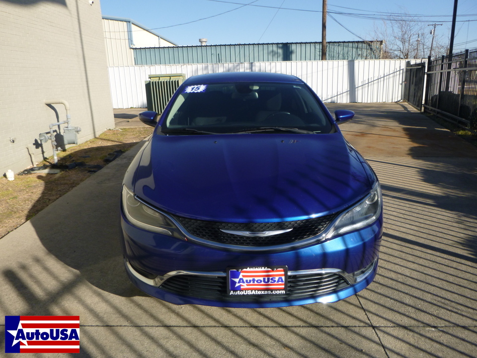 2015 Chrysler 200 Limited