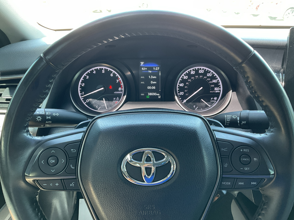 2022 Toyota Camry SE