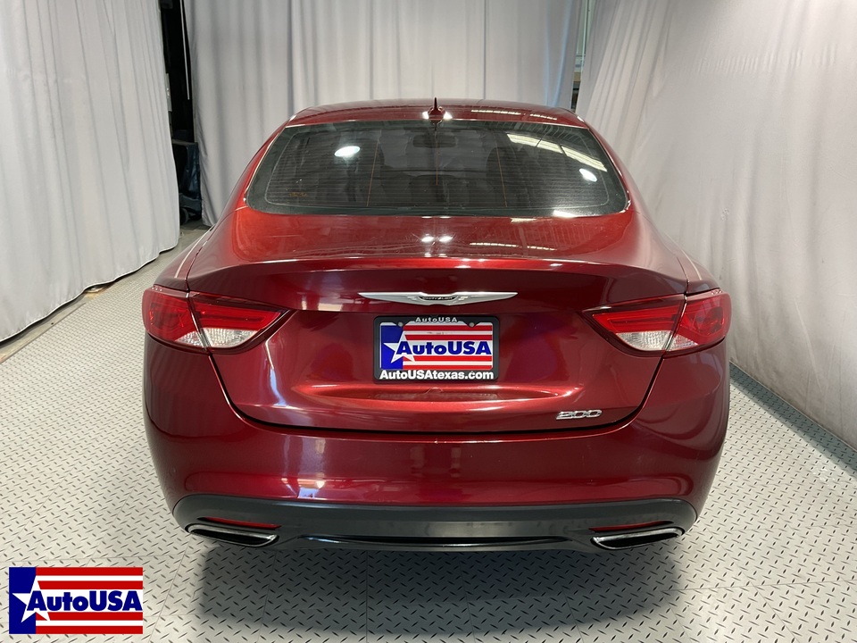 2015 Chrysler 200 S