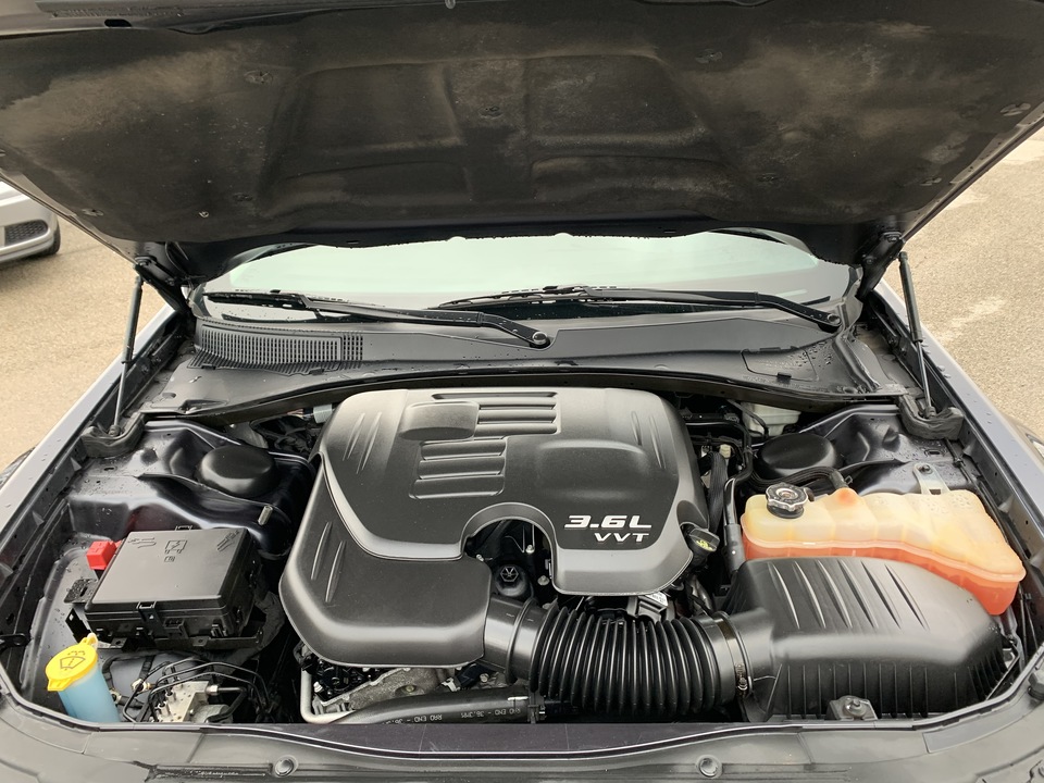 2015 Chrysler 300 Limited RWD
