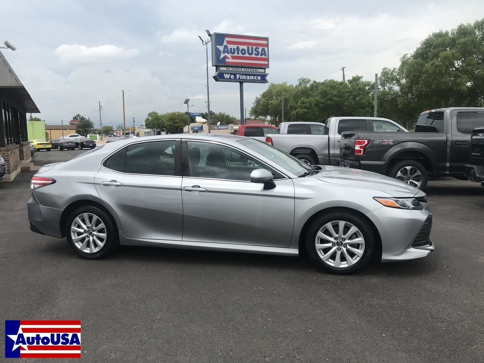 2019 Toyota Camry LE