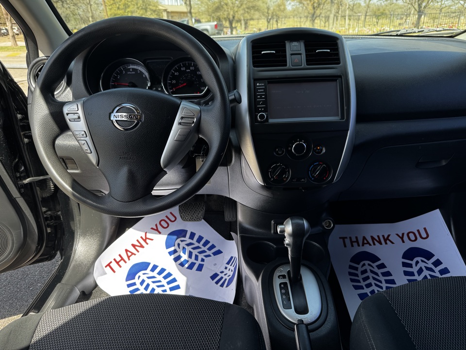 2019 Nissan Versa 1.6 SV Sedan