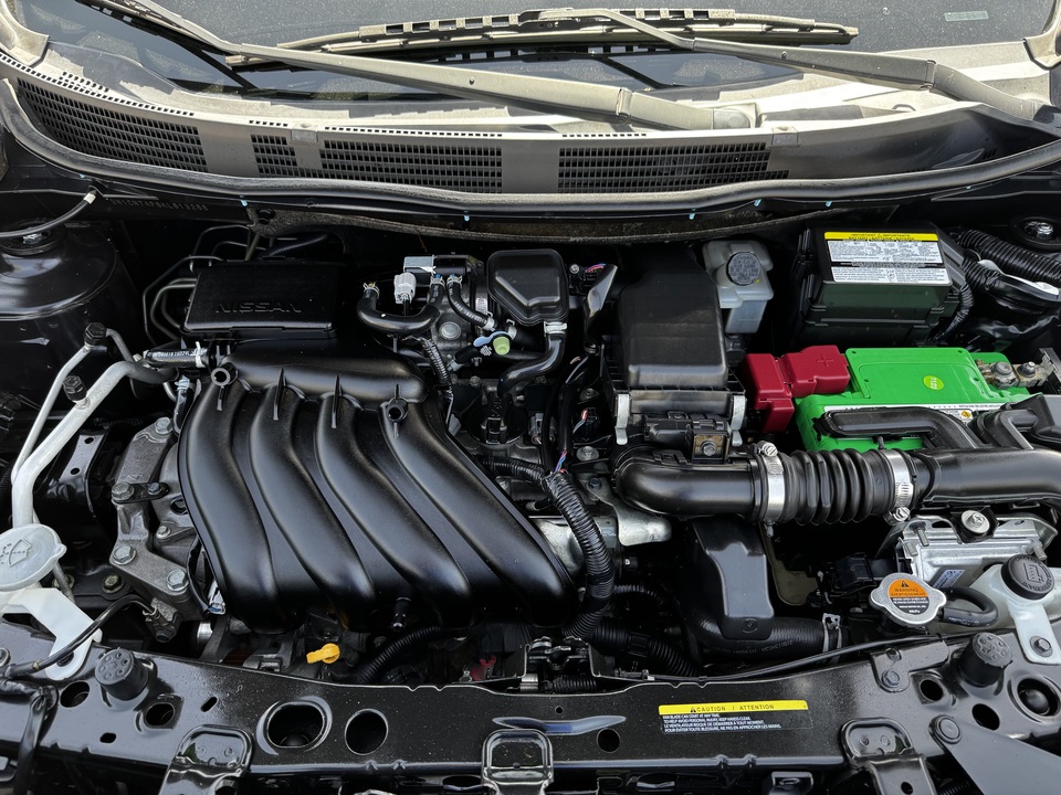 2019 Nissan Versa 1.6 SV Sedan