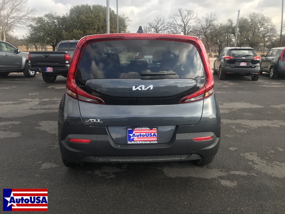 2022 Kia Soul LX CVT