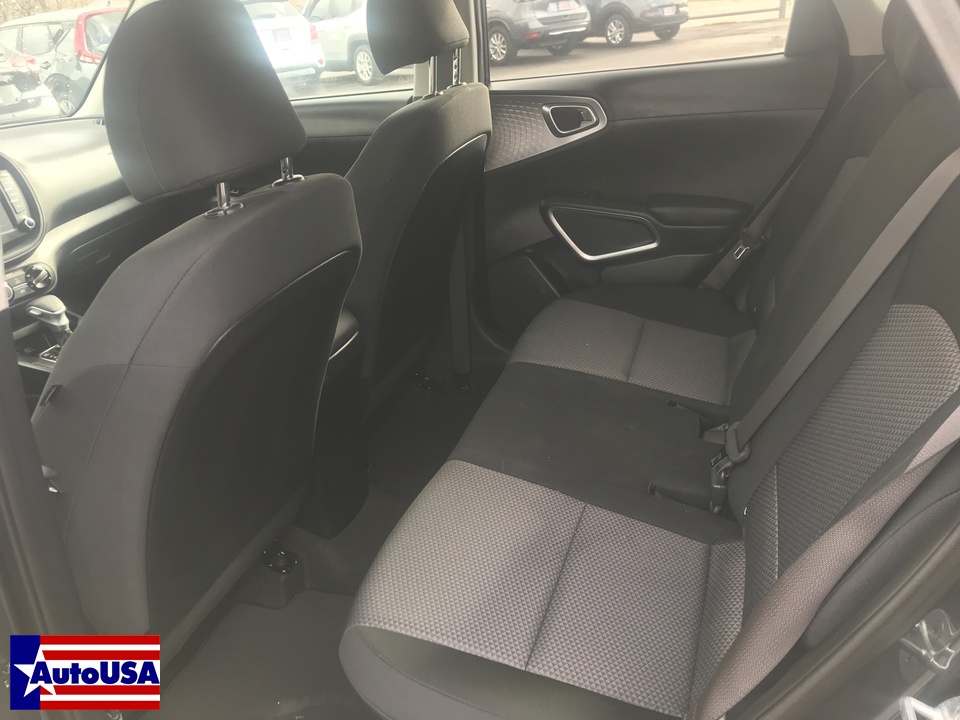 2022 Kia Soul LX CVT