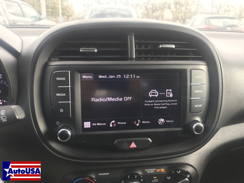 2022 Kia Soul LX CVT