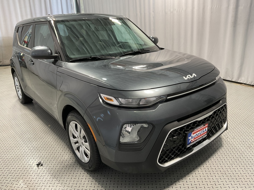 2022 Kia Soul LX CVT