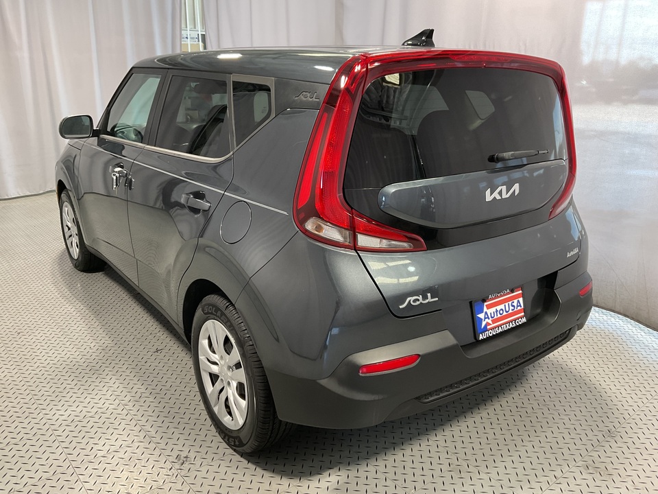 2022 Kia Soul LX CVT