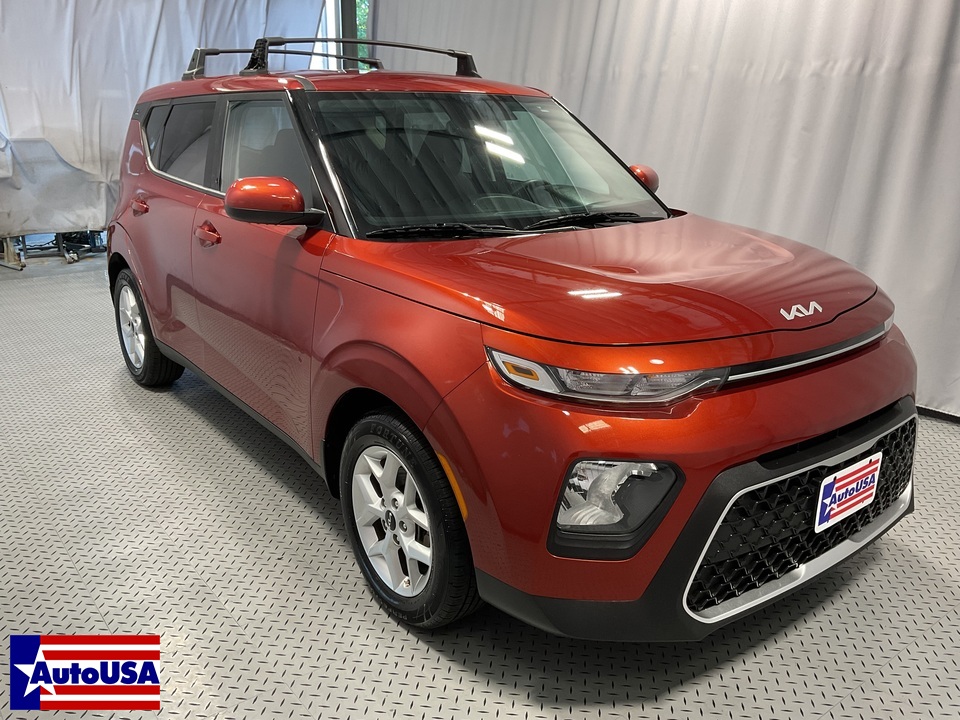 2022 Kia Soul LX CVT