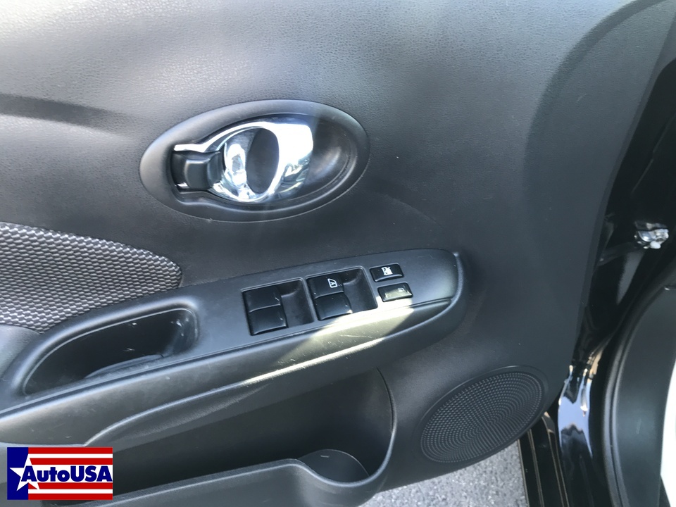 2019 Nissan Versa 1.6 SV Sedan