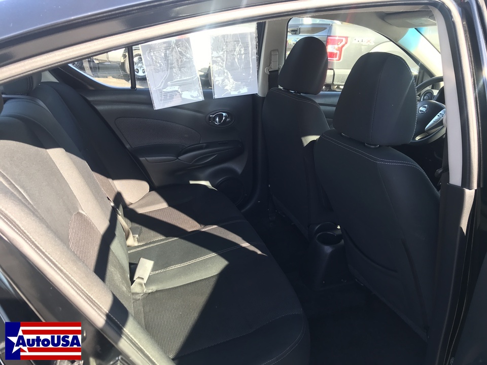 2019 Nissan Versa 1.6 SV Sedan