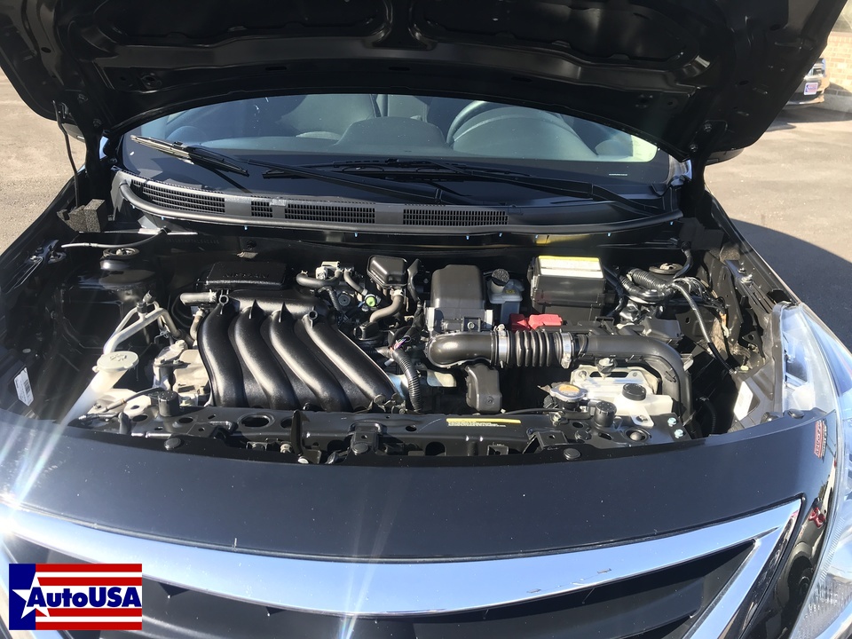 2019 Nissan Versa 1.6 SV Sedan