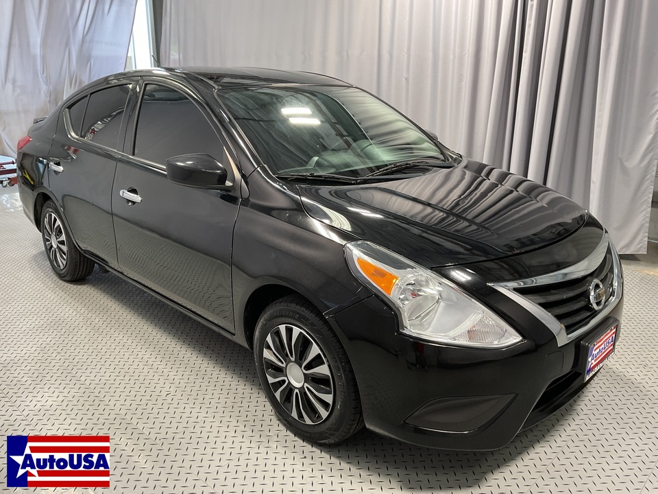 2019 Nissan Versa 1.6 SV Sedan