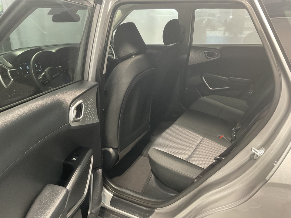 2023 Kia Soul LX CVT