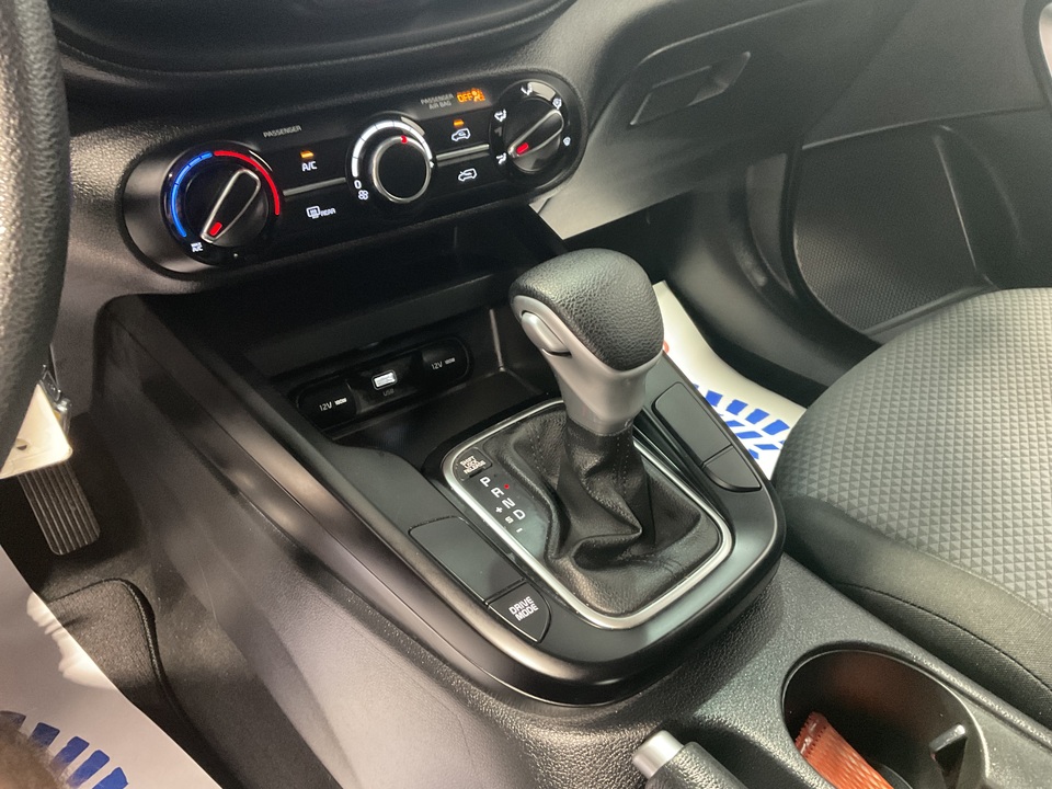 2023 Kia Soul LX CVT
