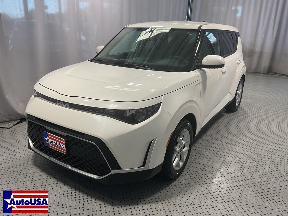 2023 Kia Soul LX CVT