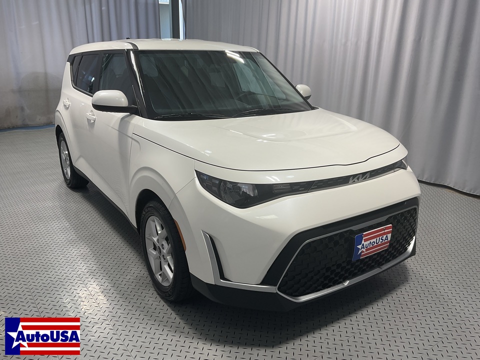 2023 Kia Soul LX CVT